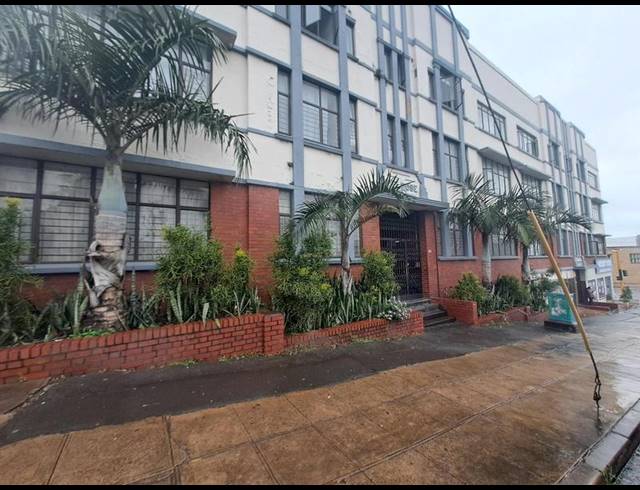 2 BEDROOM PROPERTY TO RENT IN GLENWOOD